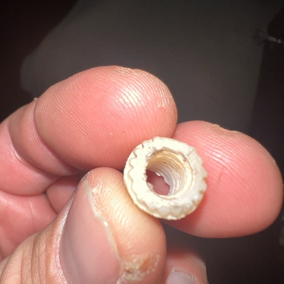 DKNY jeans - Picture 6 of 6